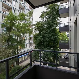  Apartament Shortstaypoland Solidarności